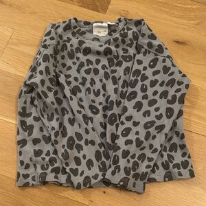 Zara 3-4 Gray and Black Leopard Print Long Sleeve Shirt